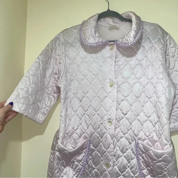 Women’s Vintage Rare Hamilton brand Grandma Pink Button  Down Long Robe Size M - Picture 4 of 16